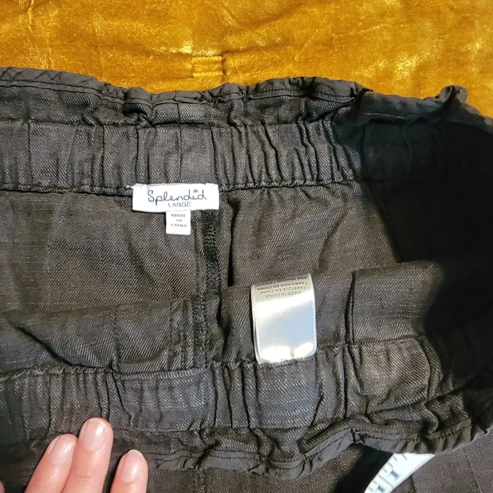 Splendid Grey Linen Shorts - Picture 4 of 6